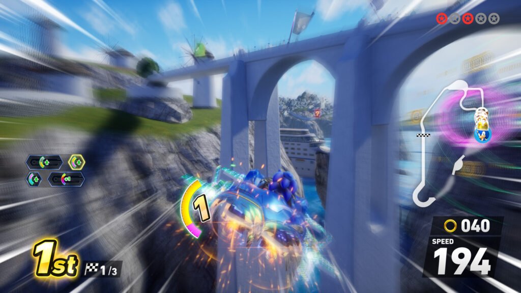 Sonic compitiendo a toda velocidad en Sonic Racing: CrossWorlds